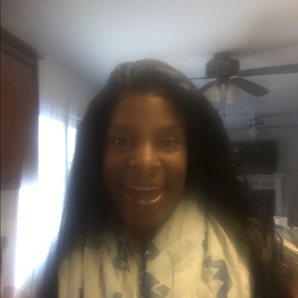 Meet your Posher, Ttierra